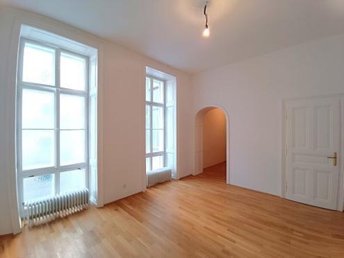 Großzügiges Altbaujuwel mit 4 Zimmer! Nähe Servitenviertel und U4 Friedensbrücke!