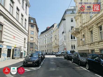 Klassische Altbauwohnung mit 3 Zimmern und ruhiger Terrasse neben Karlsplatz