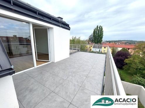 ++ 2-Zimmer-Dachgeschoßwohnung mit riesiger Terrasse und toller Aussicht / Hollabrunn / zentral / energieeffizient / le…