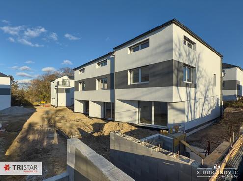 NEU! ++ KEIN BAURECHT, KEINE PACHT ++ ZIEGELMASSIV ++ BEZUGSFERTIG ++ 12 REIHENHÄUSER & 2 EINZELHÄUSER ++ 2 PKW-STELLPL…