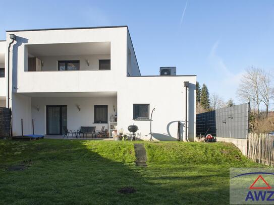 Doppelhaushälfte mit Gartenidylle in Leombach - Perfekt für Familien!