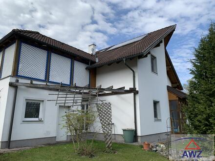 Großzügiges Wohnhaus mit Geschäftslokal in guter Lage!