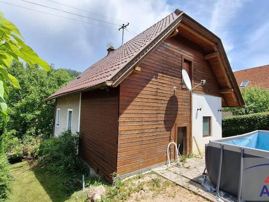 Top Preis: Familienhaus in ruhiger Ortsrandlage mit schöner Aussicht!