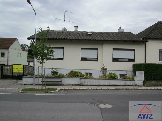 Bezugsbereites Haus im Zentrum von Wiesen!