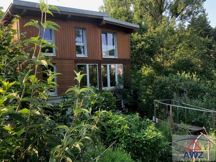Einfamilienhaus im Grünen für Individualisten und Naturliebhaber!