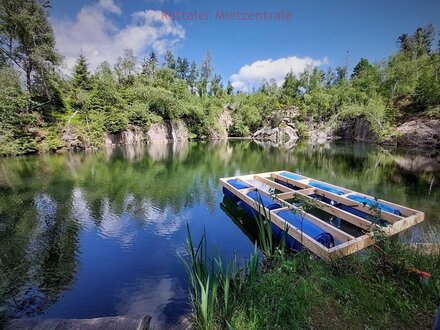 ***BAYERISCHE MIETZENTRALE: Traumhafte Doppelhaushälfte mit Fernblick und eigenem Steinbruchweiher!!!***