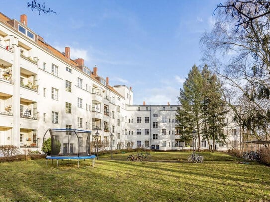 Erstbezug nach Kernsanierung,Familienfreundlich, Altbau im beliebten Tegel!!!!!