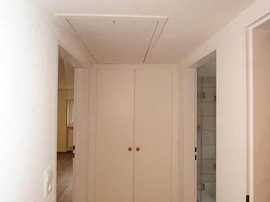 Freundliche helle 3-Zimmer-Dachgeschosswohnung in Ilbenstadt