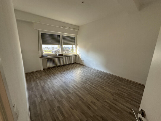 Wohnung, 50 m² Wfl, 2 Zi., Küche , Diele, Bad.