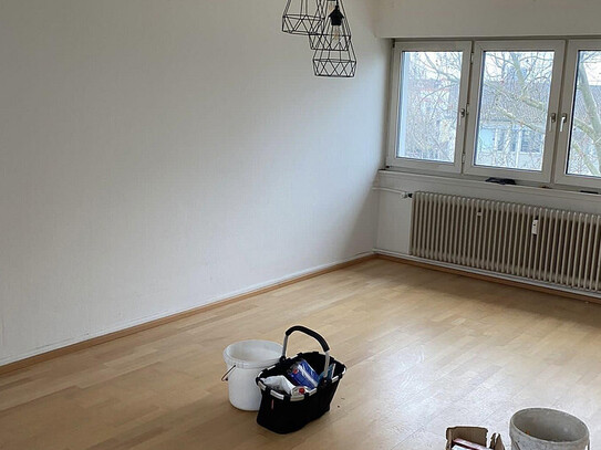 Sehr zentrale, helle 3-Zimmer-Wohnung in Karlsruhe-Mühlburg