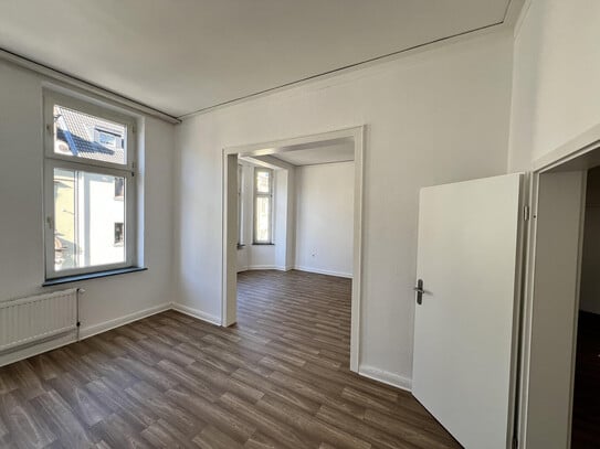 Grosse, helle 4 Z - Wohnung im Herzen Lütgendortmunds WG - Tauglich!