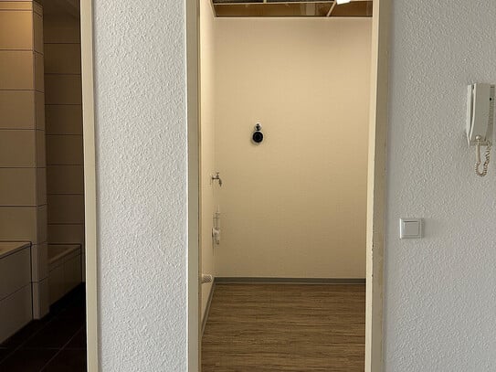 Kernsanierte 3 ZKB-Innenstadt-Wohnung mit Balkon - Erstbezug!