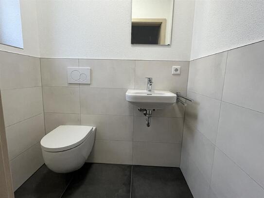 ERSTBEZUG - Moderne und familienfreundliche Doppelhaushälfte in Ezelsdorf zu vermieten