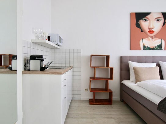 Belgisches Viertel: Modern möbliertes Apartment in bester Lage! – zeitwohnen.de