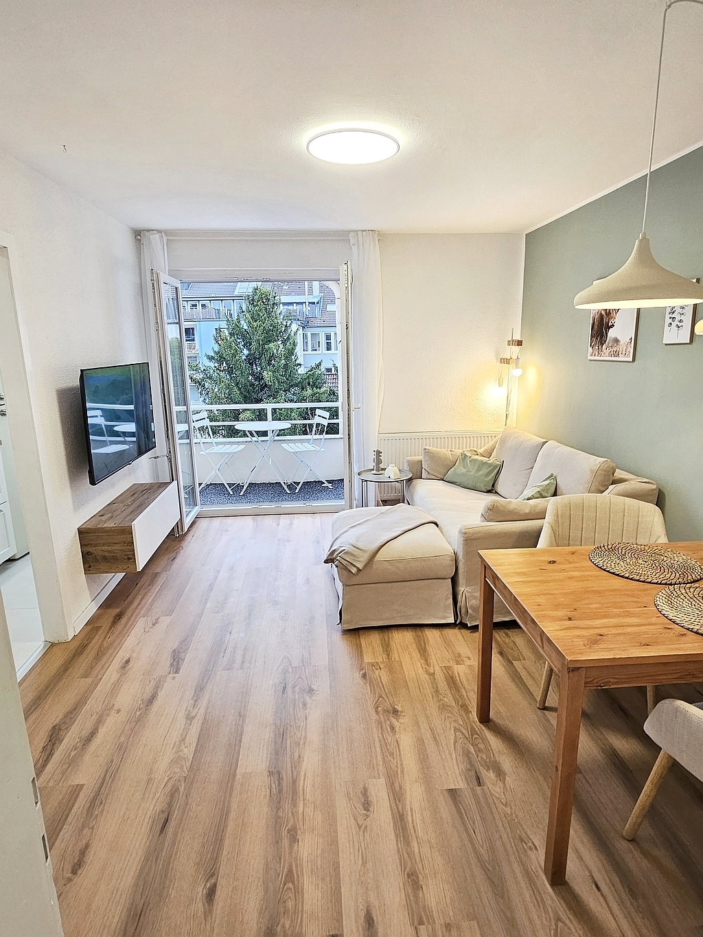 Modern Leben in Essen Holsterhausen! – zeitwohnen.de