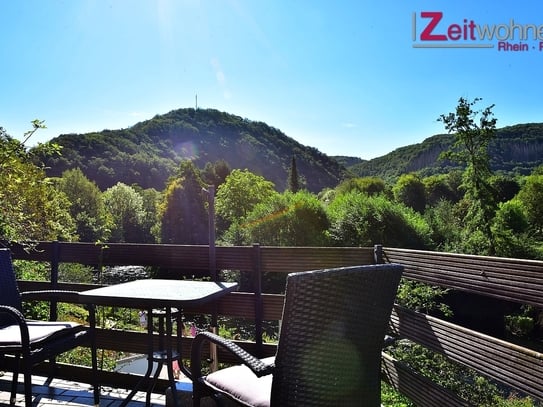 Adlerhorst am Rursee/ Eifel: kleines Ferienhaus mit großer Sonnen-Terrasse - Video Online – zeitwohnen.de