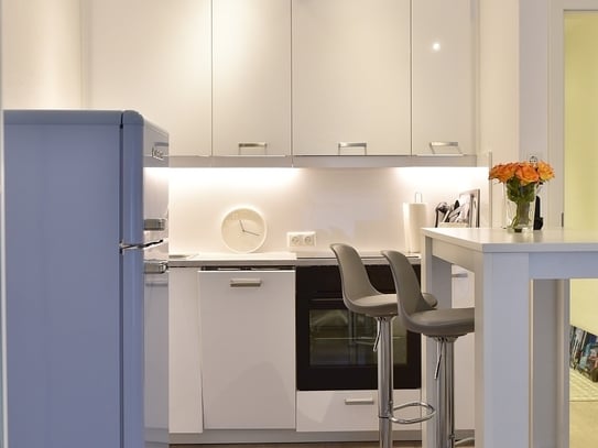 Frisch & Modern - Balkonapartment in Köln-Weiden - Video Online – zeitwohnen.de