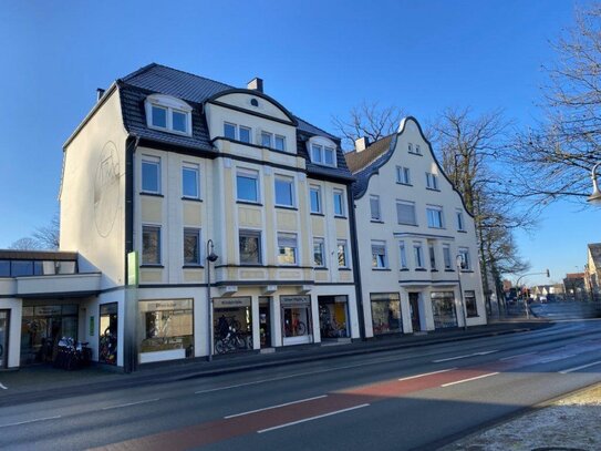 Hier wohnen Sie zentrumsnah! Gepflegte 2 ZKB-Wohnung mit Balkon in GT-City