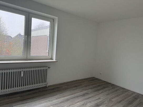 **RESERVIERT** Helle 2 2/2-Zimmer-Wohnung mit traumhaften Feldblick in Großhansdorf / Schmalenbeck