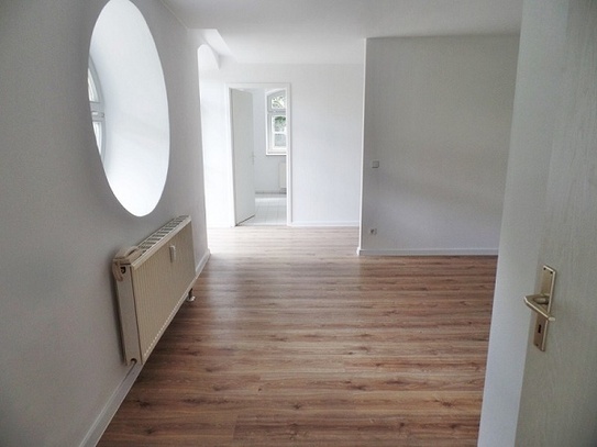 moderne 2-Raum-Wohnung mit Terrasse