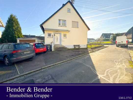 Freistehendes Einfamilienhaus mit Garten und Garage in ruhiger Lage!