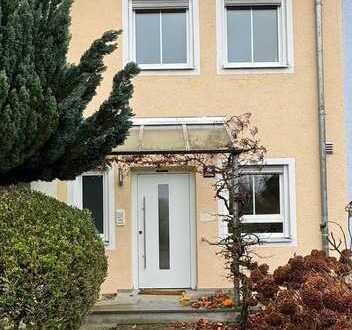 Von privat: saniertes Reihenmittelhaus im alten Westviertel