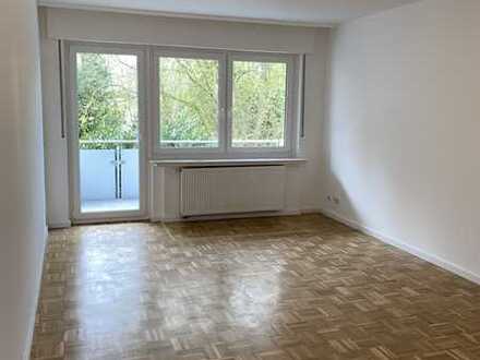 Sanierte Wohnung mit drei Zimmern und Balkon in Bad Driburg