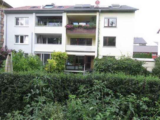 Sonnige 3 Zi.-Wohnung mit Südbalkon, Zentr. Fellbach