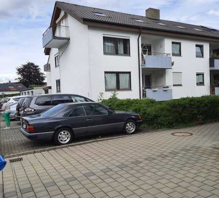 Biberach OT - Einsteigerwohnung zum Wohlfühlen ! Gute Lage , 2,5 Zimmer mit Balkon und Stellplatz