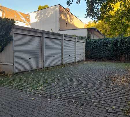 1 x PKW Stellplatz in Doppelparker zu vermieten