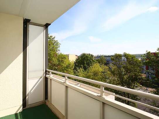 Wohnung mit großem Balkon und schönem Ausblick