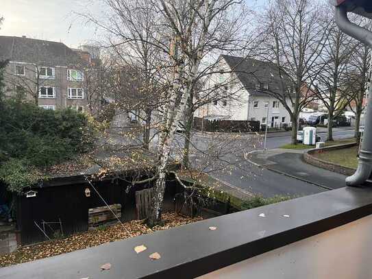 Großzügige und helle 2-Zimmer-Wohnung in idyllischem Haus