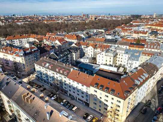 *** Mehrfamilienhaus mit großem Ausbaupotential in der Au ***