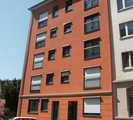 2 Zimmer Wohnung mit Balkon in Frankfurt Bornheim