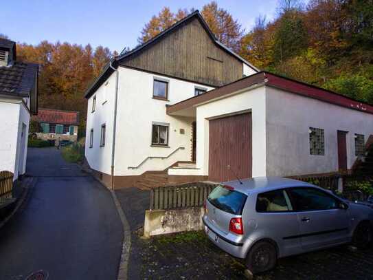 Charmantes älteres Haus in Waldrandlage von Altena-Evingsen mit viel Potenzial für Käufer mit Ideen!