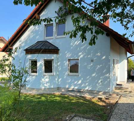 Traumhaftes Einfamilienhaus mit Garten und Terrasse in Haunersdorf / Simbach LK Dingolfing-Landau