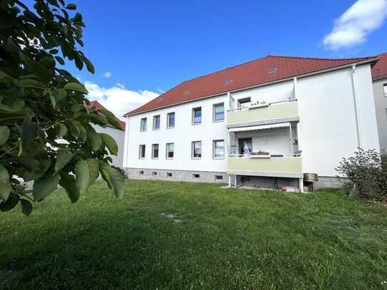 Frisch sanierte 2-Raum-Wohnung auf dem Zeller Berg