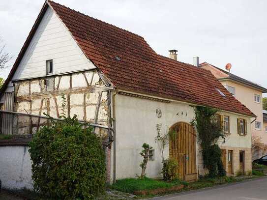 schwäbisches Bauernhaus im idyllischen Oberwälden