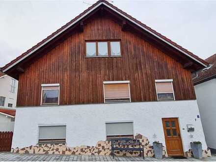 Gemütliches Stadthaus mit Platz für die ganze Familie zu verkaufen!