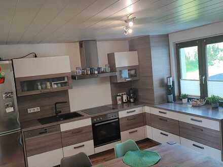 Gepflegte Wohnung mit fünf Zimmern in Herborn