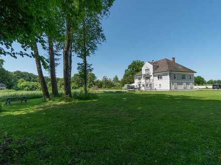 EINMALIGE GELEGENHEIT- Exquisite Villa der Extraklasse auf 1,4ha Anwesen mit zahlreichen Raffinessen