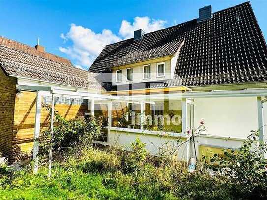 Schönes Einfamilienhaus mit Anbau inkl. Traumgrundstück mit Panoramablick über die Stadt