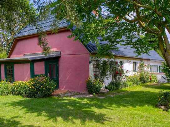 Idyllisches Wohnen in Ostseenähe inklusive separatem Gästehaus