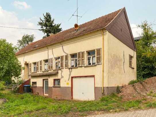 Abrisshaus auf großem Grundstück in beliebter Lage von Saarwellingen