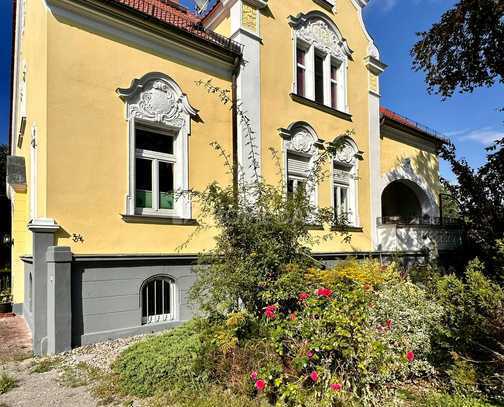 Der Traum von der eigenen Villa! Großes Anwesen mit großzügigem Grundstück in Bensdorf