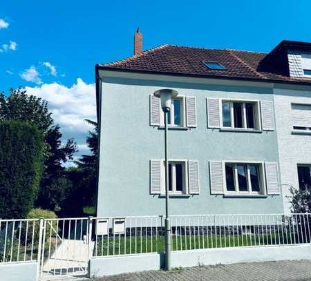 Attraktive EG Wohnung im Musikerviertel, Hanau mit EBK und gr. Terrasse. Erstbezug nach Sanierung.