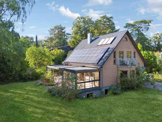 Gelegenheit in Konradshöhe! Einfamilienhaus mit viel Platz und zusätzlichem Baugrundstück