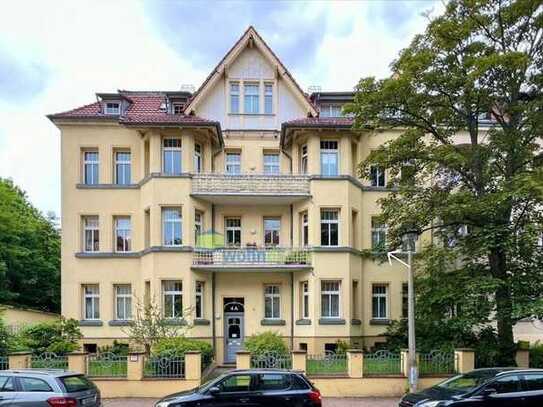 Anspruchsvolles Wohnen - Jugendstil in grüner Wohnlage - 4 Zimmer, 2 Balkone, Stuck, Garage