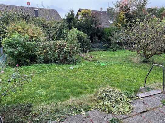 Einfamilienhaus mit großem Garten