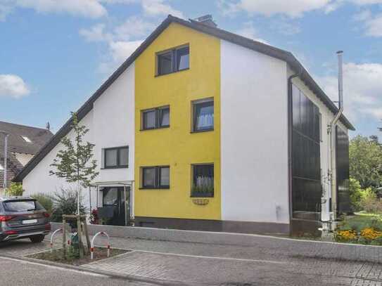 Saniertes MFH mit Garten, Garage und Energieeffizienz A+